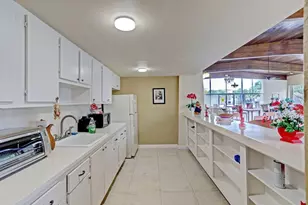 500 Executive Center Dr, West Palm Beach, FL 33401 - Photo 31