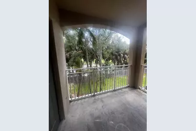 6559 Emerald Dunes Drive #207, Royal Palm Beach, FL 33411 - Photo 9