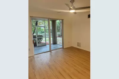 6559 Emerald Dunes Drive #207, Royal Palm Beach, FL 33411 - Photo 7
