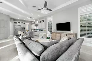 130 Gardenia Isles Dr, Palm Beach Gardens, FL 33418 - Photo 13