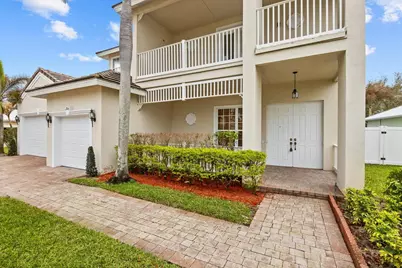 206 Magnolia Lakes Boulevard, Port Saint Lucie, FL 34986 - Photo 3