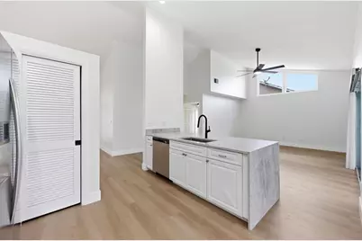 7710 NW 87th Avenue, Tamarac, FL 33321 - Photo 23
