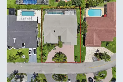 7710 NW 87th Avenue, Tamarac, FL 33321 - Photo 3