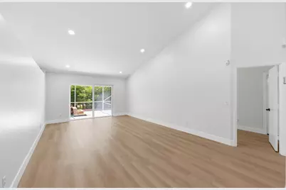 7710 NW 87th Avenue, Tamarac, FL 33321 - Photo 11