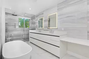 495 E Royal Palm Rd, Boca Raton, FL 33432 - Photo 19