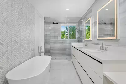 495 E Royal Palm Road #201, Boca Raton, FL 33432 - Photo 21