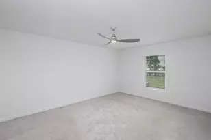 988 Bent Creek Dr, Fort Pierce, FL 34947 - Photo 23
