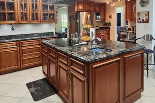 6522 NW 1st St, Margate, FL 33063 - Photo 3