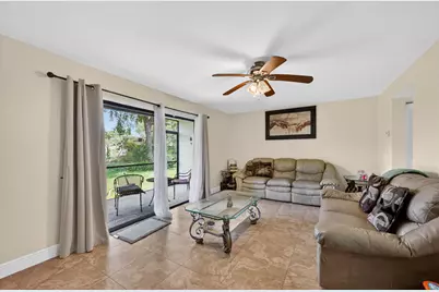 9409 NW 42nd Street, Sunrise, FL 33351 - Photo 7