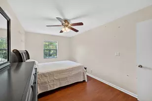 9409 NW 42nd St, Sunrise, FL 33351 - Photo 13