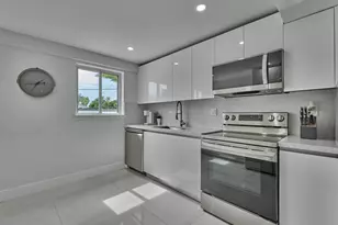 2426 Key Largo Ln, Fort Lauderdale, FL 33312 - Photo 101