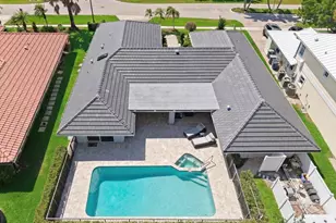 5854 Pinebrook Dr, Boca Raton, FL 33433 - Photo 5