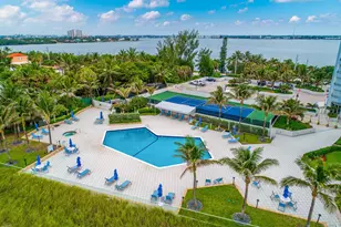 5200 N Ocean Dr, Singer Island, FL 33404 - Photo 23