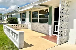 119 SW 10th Ct, Boynton Beach, FL 33426 - Photo 3