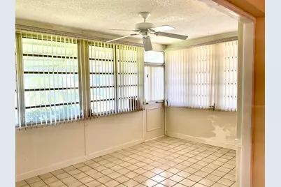 119 SW 10th Court, Boynton Beach, FL 33426 - Photo 9