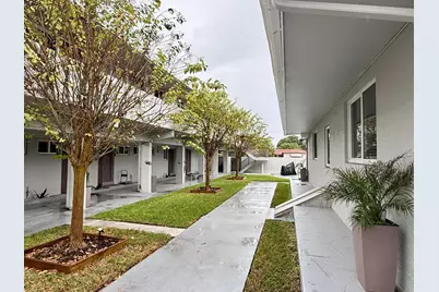 720 NE 7th Street #2a, Hallandale Beach, FL 33009 - Photo 21