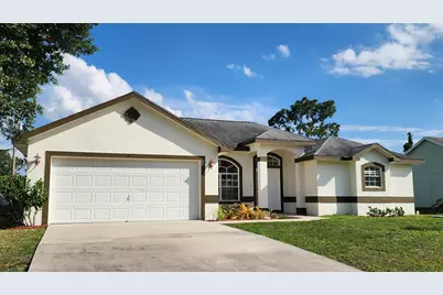 474 SW Namoit Place, Port Saint Lucie, FL 34953 - Photo 1