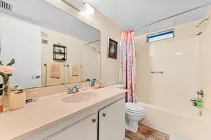 2615 NE 3rd Ct, Boynton Beach, FL 33435 - Photo 19