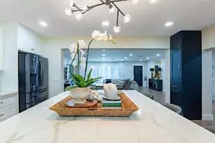 335 Franklin Rd, West Palm Beach, FL 33405 - Photo 9