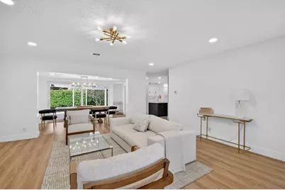 1221 Singer Drive, Singer Island, FL 33404 - Photo 9