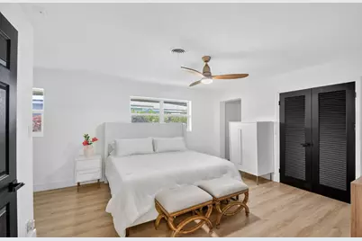 1221 Singer Drive, Singer Island, FL 33404 - Photo 13