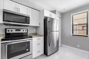 7310 Ashford Pl, Delray Beach, FL 33446 - Photo 5