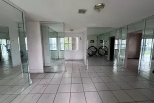 260 NE 42nd Ct, Deerfield Beach, FL 33064 - Photo 5