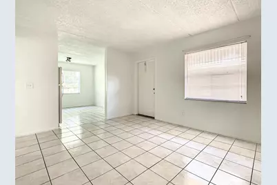 714 Michigan Court #4, Saint Cloud, FL 34769 - Photo 5