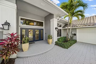 140 Thornton Drive, Palm Beach Gardens, FL 33418 - Photo 3