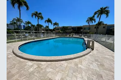 1250 Atlantic Shores Boulevard #105, Hallandale Beach, FL 33009 - Photo 9