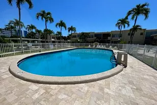 1250 Atlantic Shores Blvd, Hallandale Beach, FL 33009 - Photo 9