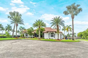 2587 Skipiks Way, Wellington, FL 33470 - Photo 17