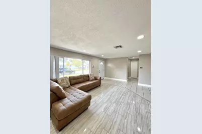 1707 E Ironwood Ct Court E, Oldsmar, FL 34677 - Photo 3
