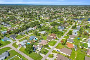 481 NW Riverside Dr, Port Saint Lucie, FL 34983 - Photo 51