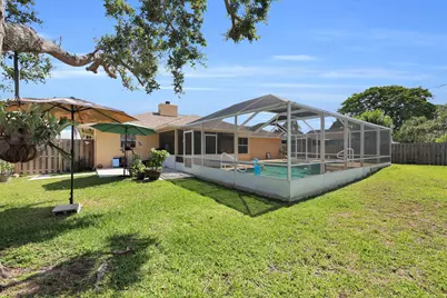 481 NW Riverside Drive, Port Saint Lucie, FL 34983 - Photo 37