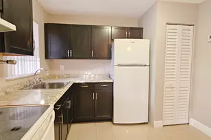 416 Lakeside Dr, Margate, FL 33063 - Photo 3