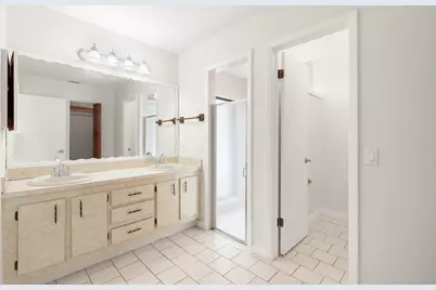 21111 Escondido Way, Boca Raton, FL 33433 - Photo 15
