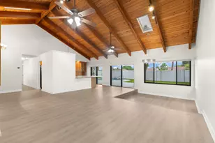 21111 Escondido Way, Boca Raton, FL 33433 - Photo 5