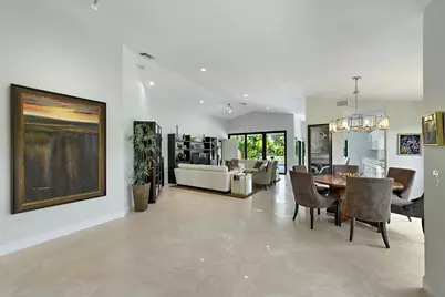 11204 Cloverleaf Circle, Boca Raton, FL 33428 - Photo 11