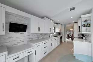 11204 Cloverleaf Cir, Boca Raton, FL 33428 - Photo 17