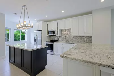 6817 Via Regina, Boca Raton, FL 33433 - Photo 3