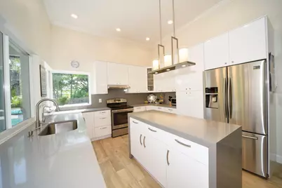 110 SW 11th Avenue, Boca Raton, FL 33486 - Photo 7