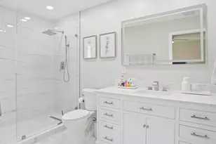 2712 NW 80th Ave, Sunrise, FL 33322 - Photo 5