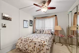 5561 Fairway Park Dr, Boynton Beach, FL 33437 - Photo 35