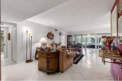 5561 Fairway Park Drive #104, Boynton Beach, FL 33437 - Photo 5