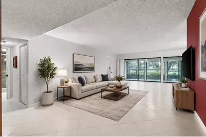 5561 Fairway Park Drive #104, Boynton Beach, FL 33437 - Photo 9