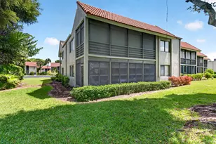 5561 Fairway Park Dr, Boynton Beach, FL 33437 - Photo 23