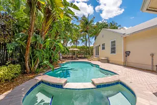 255 NE 12th St, Delray Beach, FL 33444 - Photo 13