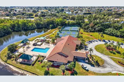 5907 Parkwalk Drive, Boynton Beach, FL 33472 - Photo 35