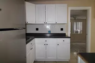 1561 W 11th St, Riviera Beach, FL 33404 - Photo 3